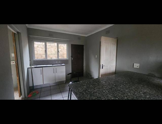 2 BEDROOM PROPERTY TO RENT IN CRAIGIEBURN
